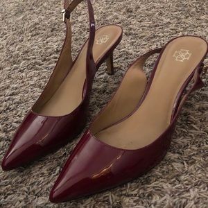 Anne Taylor kitten sling back pumps